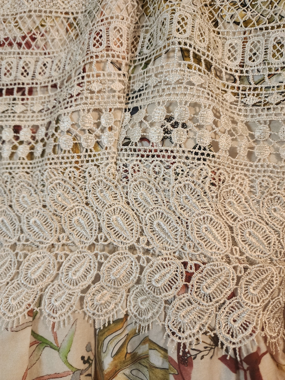 Antonio Melani Cream Floral Lace Sundress - Picture 5 of 9